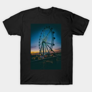 Melbourne Observation Wheel at Night T-Shirt